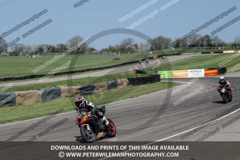 cadwell park;cadwell park photographs;cadwell trackday photographs;enduro digital images;event digital images;eventdigitalimages;peter wileman photography;racing digital images;trackday digital images;trackday photos