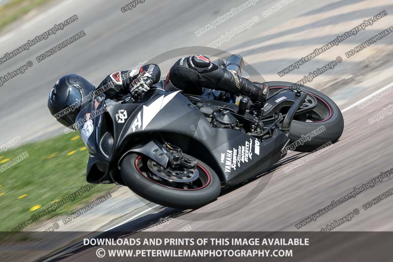 cadwell park;cadwell park photographs;cadwell trackday photographs;enduro digital images;event digital images;eventdigitalimages;peter wileman photography;racing digital images;trackday digital images;trackday photos
