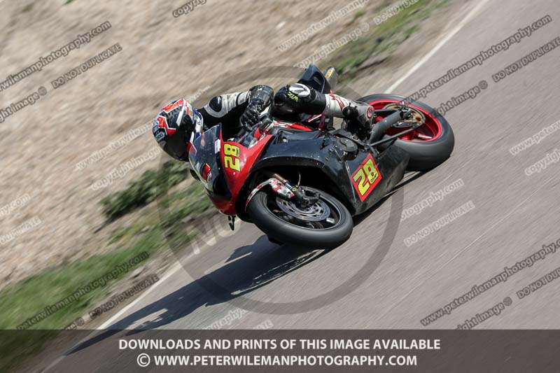 cadwell park;cadwell park photographs;cadwell trackday photographs;enduro digital images;event digital images;eventdigitalimages;peter wileman photography;racing digital images;trackday digital images;trackday photos