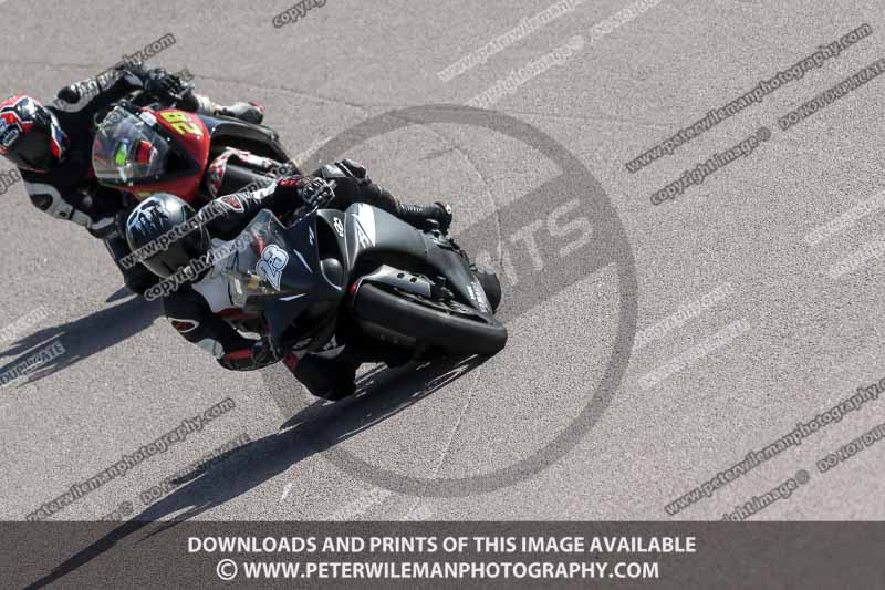 cadwell park;cadwell park photographs;cadwell trackday photographs;enduro digital images;event digital images;eventdigitalimages;peter wileman photography;racing digital images;trackday digital images;trackday photos