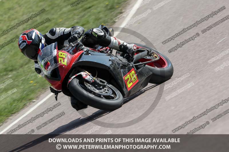 cadwell park;cadwell park photographs;cadwell trackday photographs;enduro digital images;event digital images;eventdigitalimages;peter wileman photography;racing digital images;trackday digital images;trackday photos