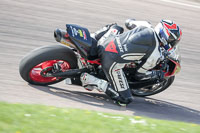cadwell-park;cadwell-park-photographs;cadwell-trackday-photographs;enduro-digital-images;event-digital-images;eventdigitalimages;peter-wileman-photography;racing-digital-images;trackday-digital-images;trackday-photos