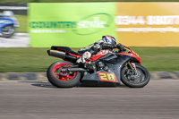cadwell-park;cadwell-park-photographs;cadwell-trackday-photographs;enduro-digital-images;event-digital-images;eventdigitalimages;peter-wileman-photography;racing-digital-images;trackday-digital-images;trackday-photos