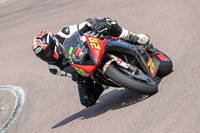 cadwell-park;cadwell-park-photographs;cadwell-trackday-photographs;enduro-digital-images;event-digital-images;eventdigitalimages;peter-wileman-photography;racing-digital-images;trackday-digital-images;trackday-photos