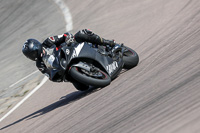 cadwell-park;cadwell-park-photographs;cadwell-trackday-photographs;enduro-digital-images;event-digital-images;eventdigitalimages;peter-wileman-photography;racing-digital-images;trackday-digital-images;trackday-photos