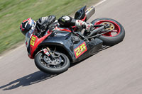 cadwell-park;cadwell-park-photographs;cadwell-trackday-photographs;enduro-digital-images;event-digital-images;eventdigitalimages;peter-wileman-photography;racing-digital-images;trackday-digital-images;trackday-photos