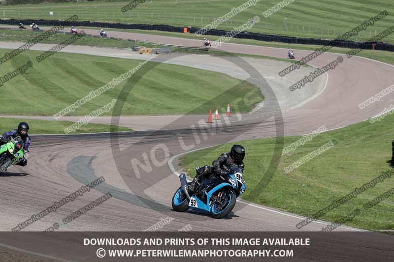 cadwell park;cadwell park photographs;cadwell trackday photographs;enduro digital images;event digital images;eventdigitalimages;peter wileman photography;racing digital images;trackday digital images;trackday photos
