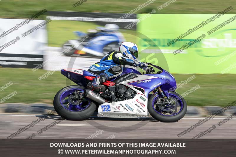 cadwell park;cadwell park photographs;cadwell trackday photographs;enduro digital images;event digital images;eventdigitalimages;peter wileman photography;racing digital images;trackday digital images;trackday photos