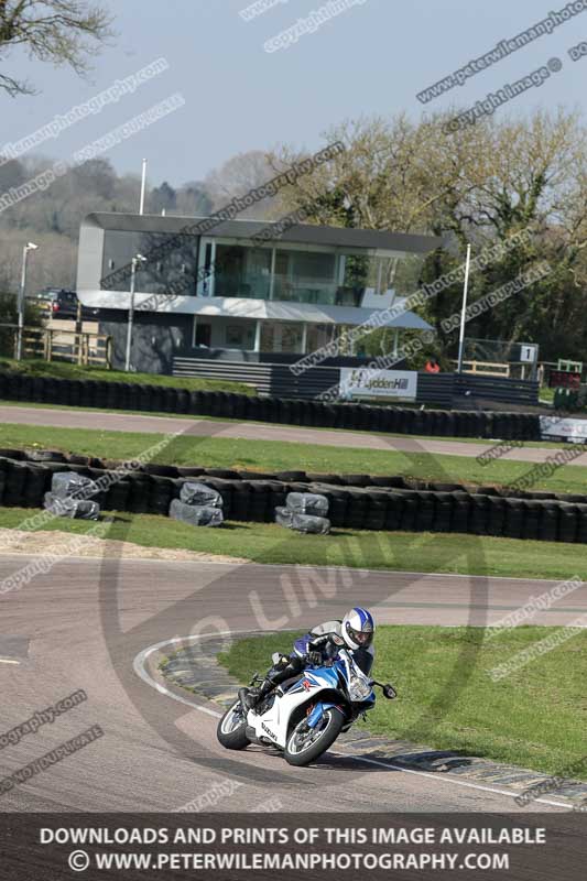 cadwell park;cadwell park photographs;cadwell trackday photographs;enduro digital images;event digital images;eventdigitalimages;peter wileman photography;racing digital images;trackday digital images;trackday photos