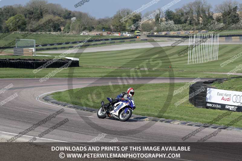 cadwell park;cadwell park photographs;cadwell trackday photographs;enduro digital images;event digital images;eventdigitalimages;peter wileman photography;racing digital images;trackday digital images;trackday photos