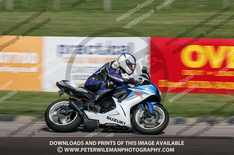 cadwell park;cadwell park photographs;cadwell trackday photographs;enduro digital images;event digital images;eventdigitalimages;peter wileman photography;racing digital images;trackday digital images;trackday photos