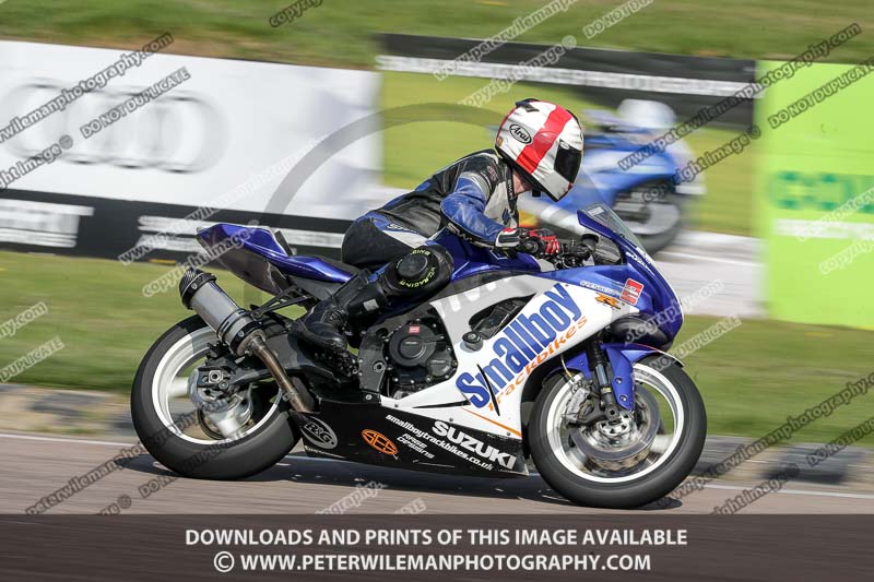 cadwell park;cadwell park photographs;cadwell trackday photographs;enduro digital images;event digital images;eventdigitalimages;peter wileman photography;racing digital images;trackday digital images;trackday photos