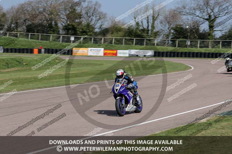 cadwell park;cadwell park photographs;cadwell trackday photographs;enduro digital images;event digital images;eventdigitalimages;peter wileman photography;racing digital images;trackday digital images;trackday photos