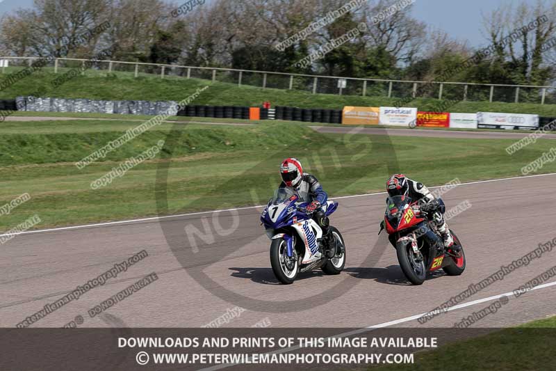 cadwell park;cadwell park photographs;cadwell trackday photographs;enduro digital images;event digital images;eventdigitalimages;peter wileman photography;racing digital images;trackday digital images;trackday photos