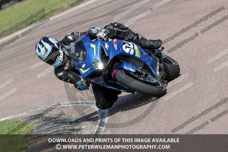 cadwell park;cadwell park photographs;cadwell trackday photographs;enduro digital images;event digital images;eventdigitalimages;peter wileman photography;racing digital images;trackday digital images;trackday photos
