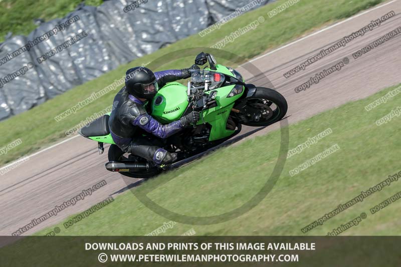 cadwell park;cadwell park photographs;cadwell trackday photographs;enduro digital images;event digital images;eventdigitalimages;peter wileman photography;racing digital images;trackday digital images;trackday photos