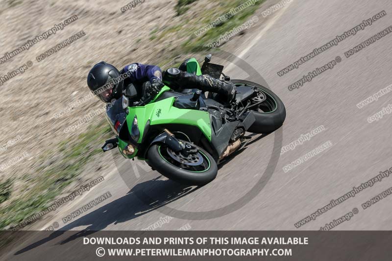 cadwell park;cadwell park photographs;cadwell trackday photographs;enduro digital images;event digital images;eventdigitalimages;peter wileman photography;racing digital images;trackday digital images;trackday photos