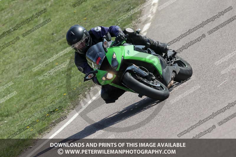 cadwell park;cadwell park photographs;cadwell trackday photographs;enduro digital images;event digital images;eventdigitalimages;peter wileman photography;racing digital images;trackday digital images;trackday photos