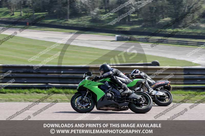 cadwell park;cadwell park photographs;cadwell trackday photographs;enduro digital images;event digital images;eventdigitalimages;peter wileman photography;racing digital images;trackday digital images;trackday photos