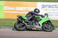 cadwell-park;cadwell-park-photographs;cadwell-trackday-photographs;enduro-digital-images;event-digital-images;eventdigitalimages;peter-wileman-photography;racing-digital-images;trackday-digital-images;trackday-photos