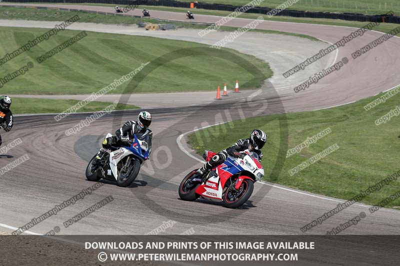 cadwell park;cadwell park photographs;cadwell trackday photographs;enduro digital images;event digital images;eventdigitalimages;peter wileman photography;racing digital images;trackday digital images;trackday photos