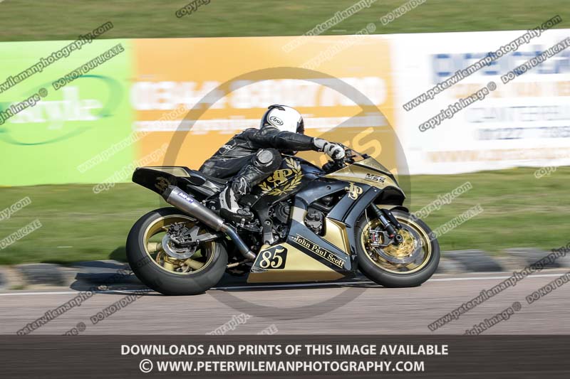 cadwell park;cadwell park photographs;cadwell trackday photographs;enduro digital images;event digital images;eventdigitalimages;peter wileman photography;racing digital images;trackday digital images;trackday photos