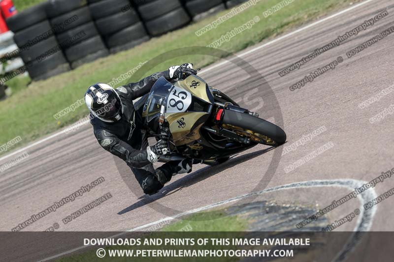 cadwell park;cadwell park photographs;cadwell trackday photographs;enduro digital images;event digital images;eventdigitalimages;peter wileman photography;racing digital images;trackday digital images;trackday photos