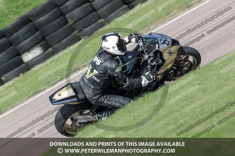 cadwell park;cadwell park photographs;cadwell trackday photographs;enduro digital images;event digital images;eventdigitalimages;peter wileman photography;racing digital images;trackday digital images;trackday photos