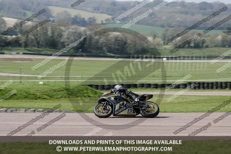 cadwell park;cadwell park photographs;cadwell trackday photographs;enduro digital images;event digital images;eventdigitalimages;peter wileman photography;racing digital images;trackday digital images;trackday photos