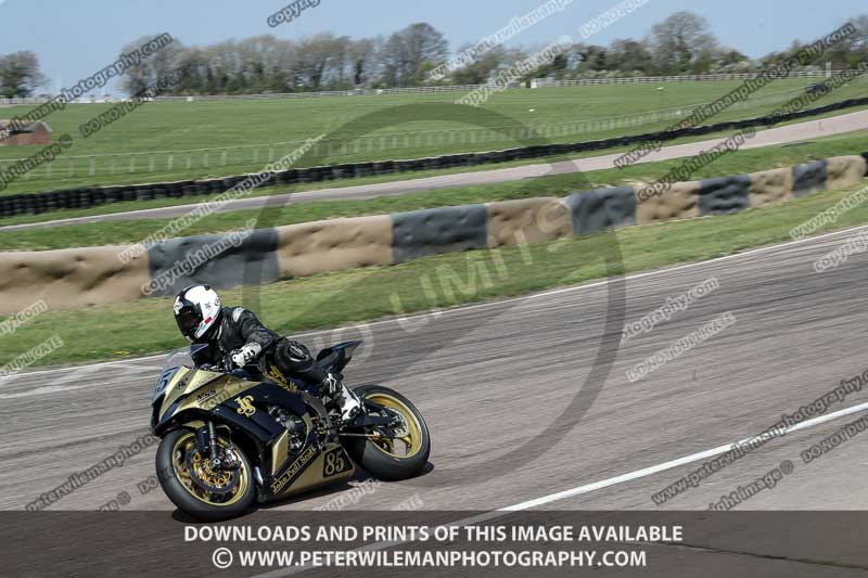 cadwell park;cadwell park photographs;cadwell trackday photographs;enduro digital images;event digital images;eventdigitalimages;peter wileman photography;racing digital images;trackday digital images;trackday photos