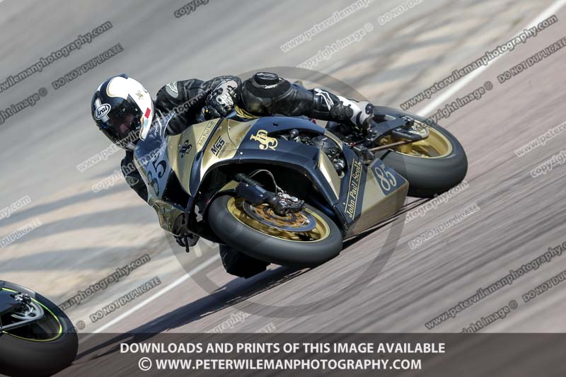cadwell park;cadwell park photographs;cadwell trackday photographs;enduro digital images;event digital images;eventdigitalimages;peter wileman photography;racing digital images;trackday digital images;trackday photos