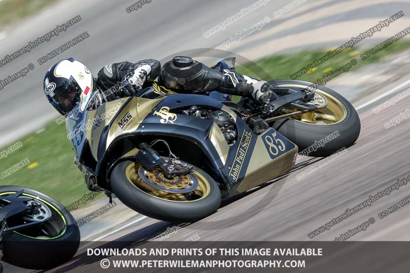 cadwell park;cadwell park photographs;cadwell trackday photographs;enduro digital images;event digital images;eventdigitalimages;peter wileman photography;racing digital images;trackday digital images;trackday photos