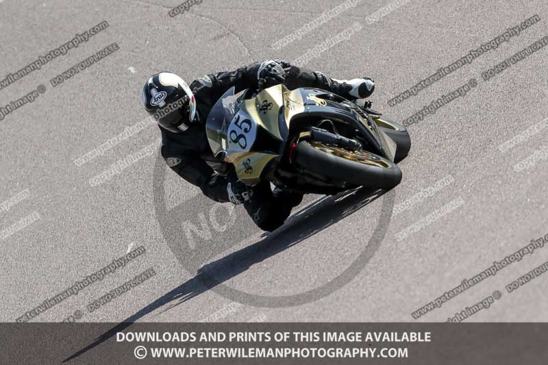 cadwell park;cadwell park photographs;cadwell trackday photographs;enduro digital images;event digital images;eventdigitalimages;peter wileman photography;racing digital images;trackday digital images;trackday photos