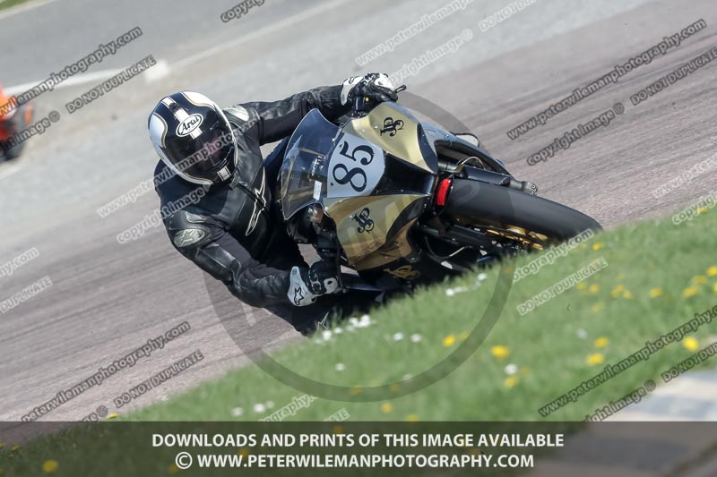 cadwell park;cadwell park photographs;cadwell trackday photographs;enduro digital images;event digital images;eventdigitalimages;peter wileman photography;racing digital images;trackday digital images;trackday photos