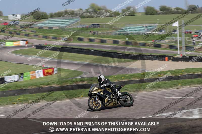 cadwell park;cadwell park photographs;cadwell trackday photographs;enduro digital images;event digital images;eventdigitalimages;peter wileman photography;racing digital images;trackday digital images;trackday photos