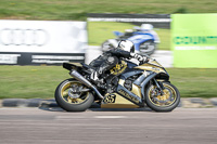cadwell-park;cadwell-park-photographs;cadwell-trackday-photographs;enduro-digital-images;event-digital-images;eventdigitalimages;peter-wileman-photography;racing-digital-images;trackday-digital-images;trackday-photos