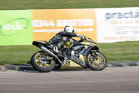 cadwell-park;cadwell-park-photographs;cadwell-trackday-photographs;enduro-digital-images;event-digital-images;eventdigitalimages;peter-wileman-photography;racing-digital-images;trackday-digital-images;trackday-photos