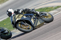 cadwell-park;cadwell-park-photographs;cadwell-trackday-photographs;enduro-digital-images;event-digital-images;eventdigitalimages;peter-wileman-photography;racing-digital-images;trackday-digital-images;trackday-photos