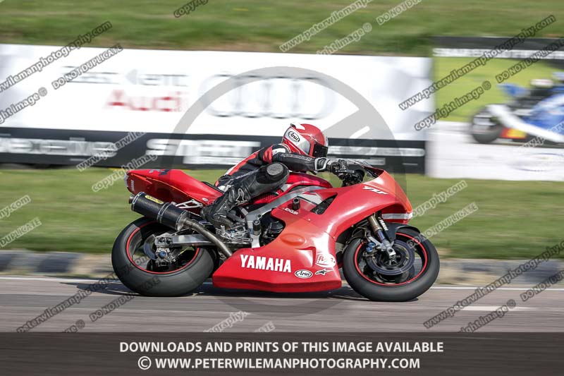 cadwell park;cadwell park photographs;cadwell trackday photographs;enduro digital images;event digital images;eventdigitalimages;peter wileman photography;racing digital images;trackday digital images;trackday photos