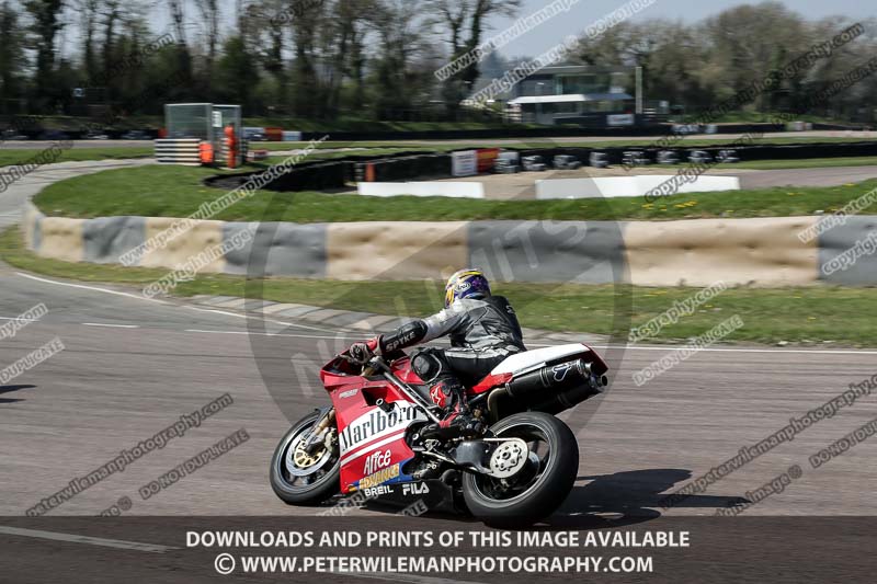 cadwell park;cadwell park photographs;cadwell trackday photographs;enduro digital images;event digital images;eventdigitalimages;peter wileman photography;racing digital images;trackday digital images;trackday photos