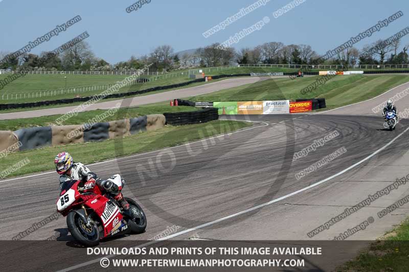 cadwell park;cadwell park photographs;cadwell trackday photographs;enduro digital images;event digital images;eventdigitalimages;peter wileman photography;racing digital images;trackday digital images;trackday photos