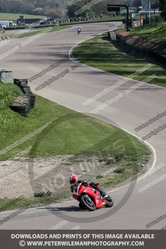 cadwell park;cadwell park photographs;cadwell trackday photographs;enduro digital images;event digital images;eventdigitalimages;peter wileman photography;racing digital images;trackday digital images;trackday photos