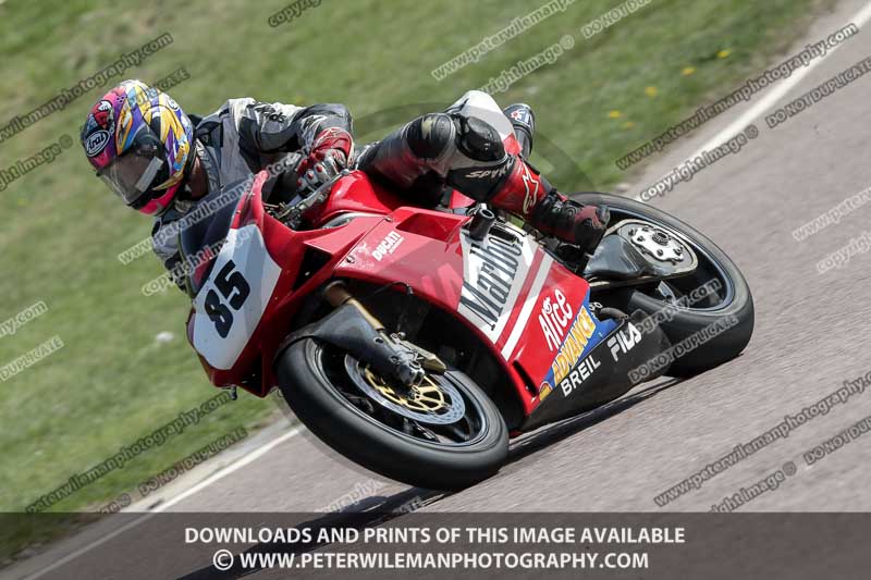 cadwell park;cadwell park photographs;cadwell trackday photographs;enduro digital images;event digital images;eventdigitalimages;peter wileman photography;racing digital images;trackday digital images;trackday photos