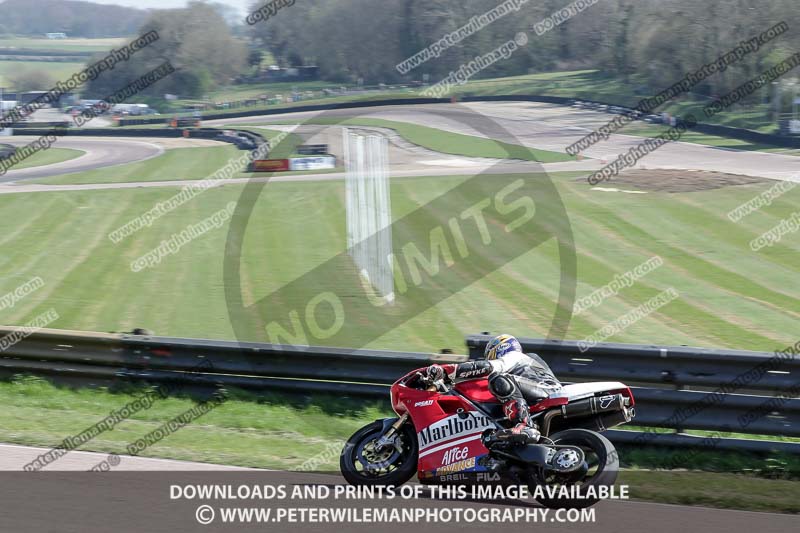cadwell park;cadwell park photographs;cadwell trackday photographs;enduro digital images;event digital images;eventdigitalimages;peter wileman photography;racing digital images;trackday digital images;trackday photos