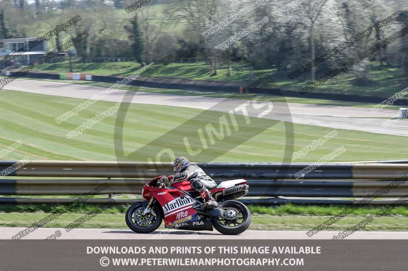 cadwell park;cadwell park photographs;cadwell trackday photographs;enduro digital images;event digital images;eventdigitalimages;peter wileman photography;racing digital images;trackday digital images;trackday photos