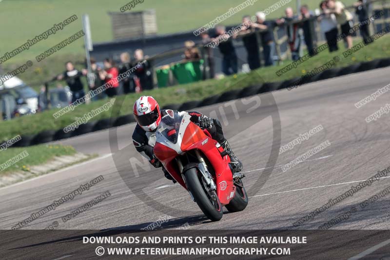 cadwell park;cadwell park photographs;cadwell trackday photographs;enduro digital images;event digital images;eventdigitalimages;peter wileman photography;racing digital images;trackday digital images;trackday photos