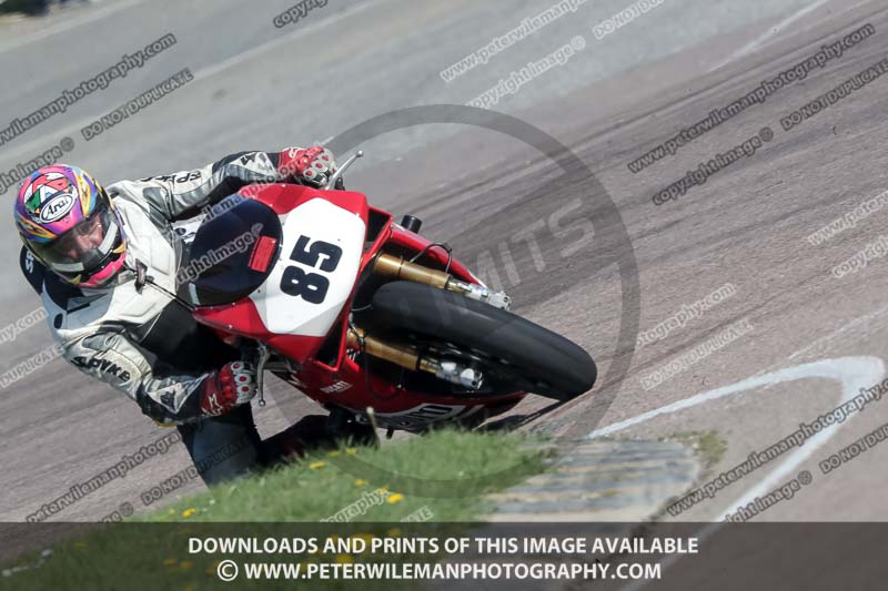 cadwell park;cadwell park photographs;cadwell trackday photographs;enduro digital images;event digital images;eventdigitalimages;peter wileman photography;racing digital images;trackday digital images;trackday photos