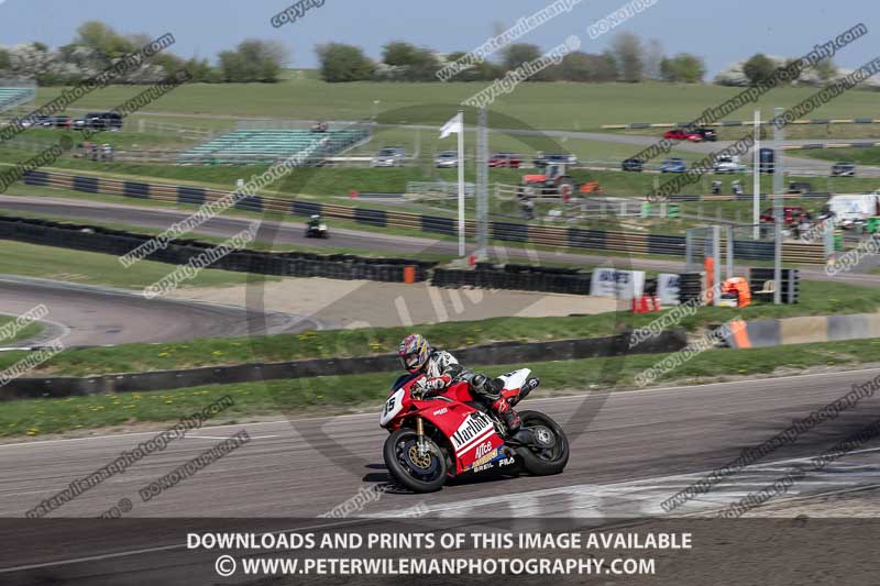 cadwell park;cadwell park photographs;cadwell trackday photographs;enduro digital images;event digital images;eventdigitalimages;peter wileman photography;racing digital images;trackday digital images;trackday photos