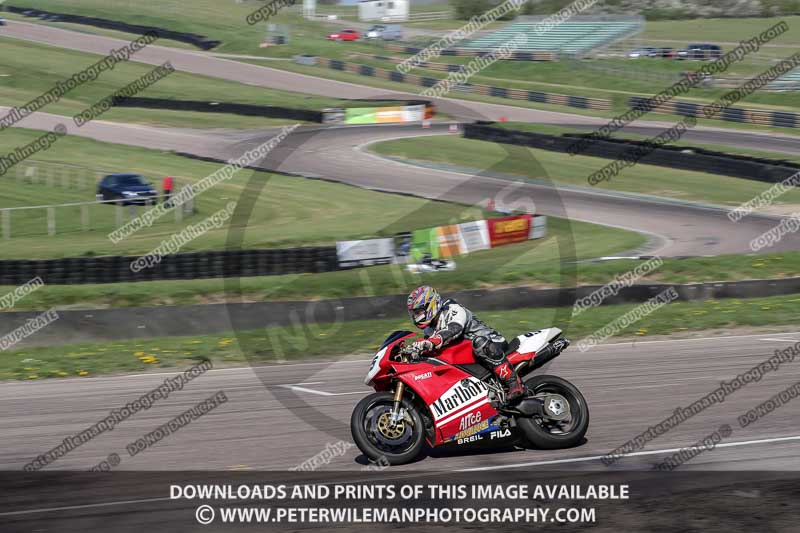 cadwell park;cadwell park photographs;cadwell trackday photographs;enduro digital images;event digital images;eventdigitalimages;peter wileman photography;racing digital images;trackday digital images;trackday photos