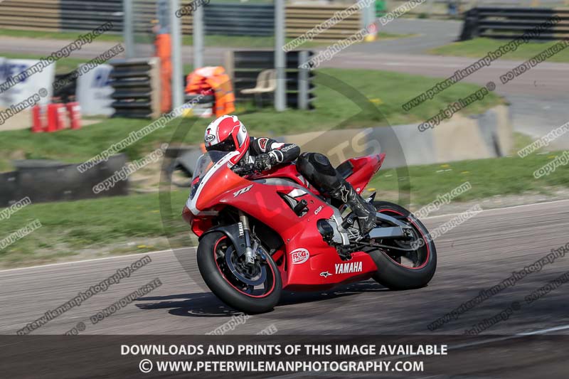 cadwell park;cadwell park photographs;cadwell trackday photographs;enduro digital images;event digital images;eventdigitalimages;peter wileman photography;racing digital images;trackday digital images;trackday photos